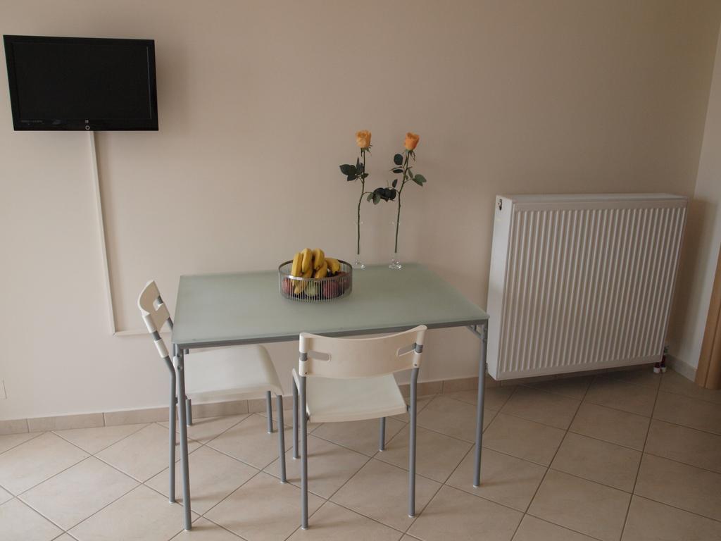 Ferienwohnung Salesi Megalopoli Exterior foto